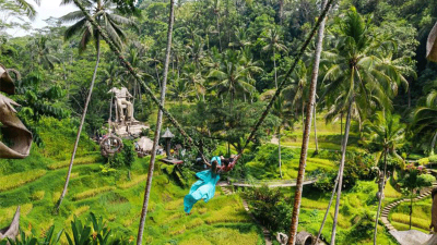 Alas Harum Tree Swing: Sensasi Ayunan Ekstrem di Ubud