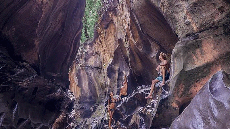 Hidden Canyon Beji Guwang