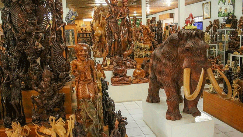 Mas Woodcarving Village