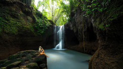 Suwat Waterfall: Permata Tersembunyi di Jantung Ubud