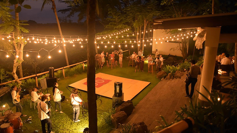 Daya Tarik The Sayan House