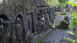 Pura Yeh Pulu: Jejak Relief Batu Sunyi di Jantung Ubud