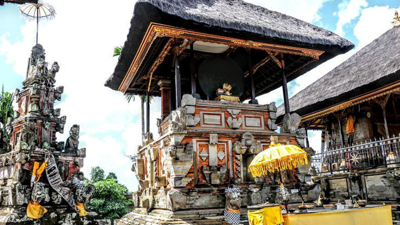 Pura Penataran Sasih