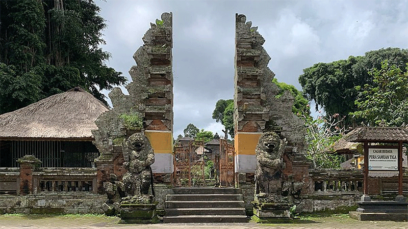 Pura Samuan Tiga