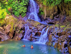 Taman Sari Waterfall: Surga Tersembunyi dengan Kolam Alami di Gianyar